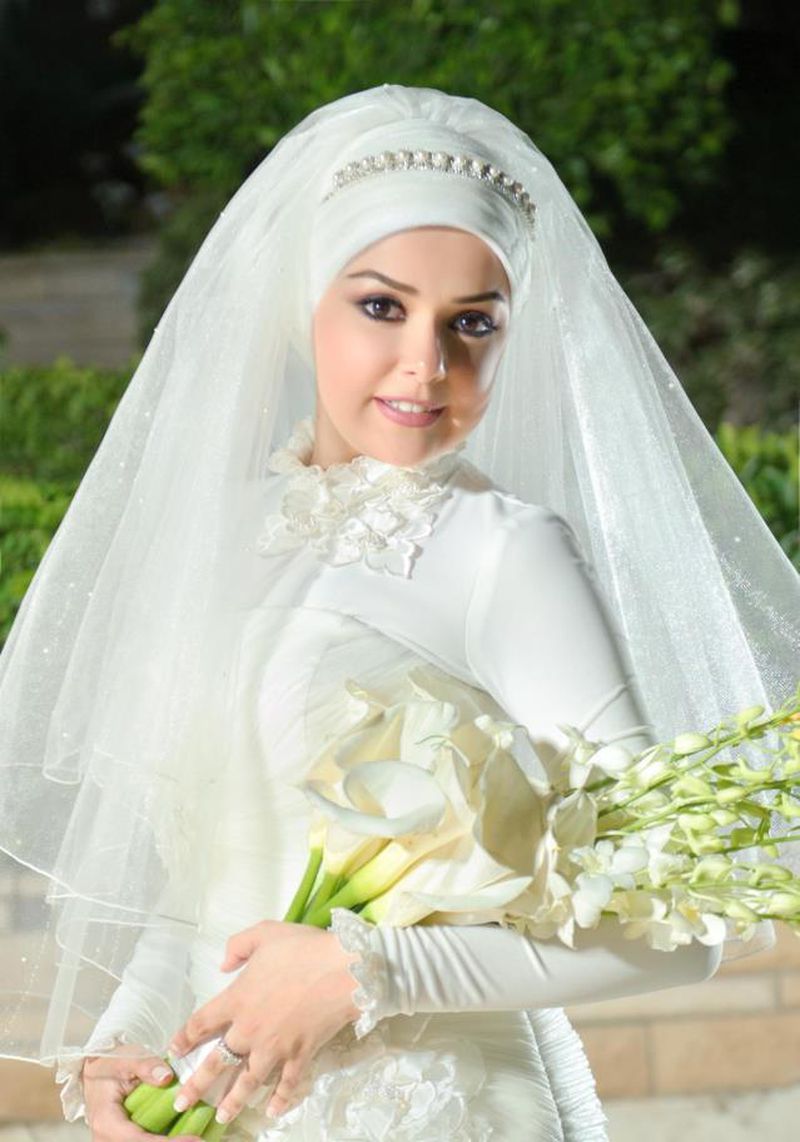 977 9 فساتين عرايس محجبات - كوني اجمل عروسة بهذه الفساتين احلام حواء